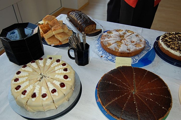 Kuchen im Tanzstudio Schwaiger