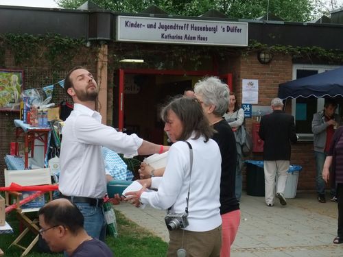 Aktion Weißblauer Bumerang, Verteilung der jährlichen Spenden, Katharina-Adam-Haus Hasenbergl