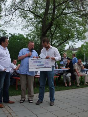 Aktion Weißblauer Bumerang, Verteilung der jährlichen Spenden, Katharina-Adam-Haus Hasenbergl