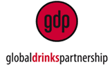 Verkaufsaktion von Global Drinks Partnerships GmbH am Münchner Viktualienmarkt für die Kindertafel
