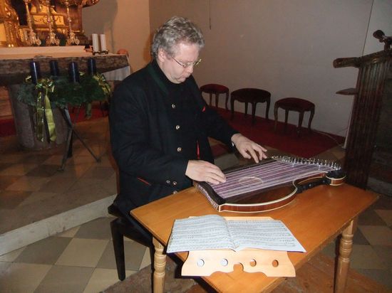 Zitherkonzert in der Kirche St. Stephan