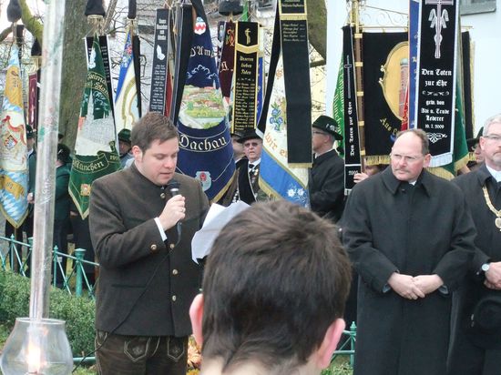 Gedenkfeier zur Sendlinger Mordnacht, veranstaltet vom Heimat u. Trachtenverein Schmied von Kochel