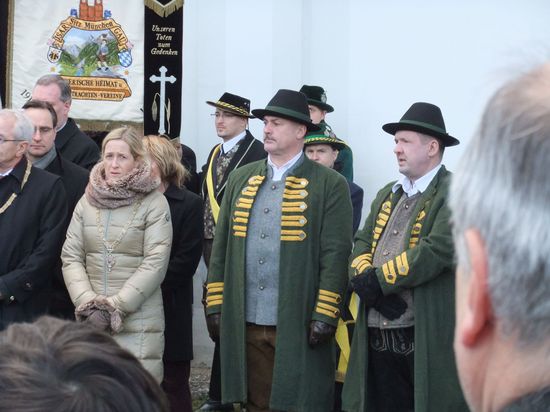 Gedenkfeier zur Sendlinger Mordnacht, veranstaltet vom Heimat u. Trachtenverein Schmied von Kochel
