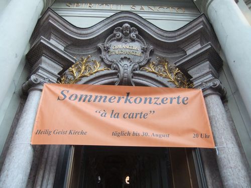 Sarah Cocco Harfe und Stefan Moser Orgel mit Sommerkonzerte in der Kirche Hl. Geist am Münchner Viktualienmarkt