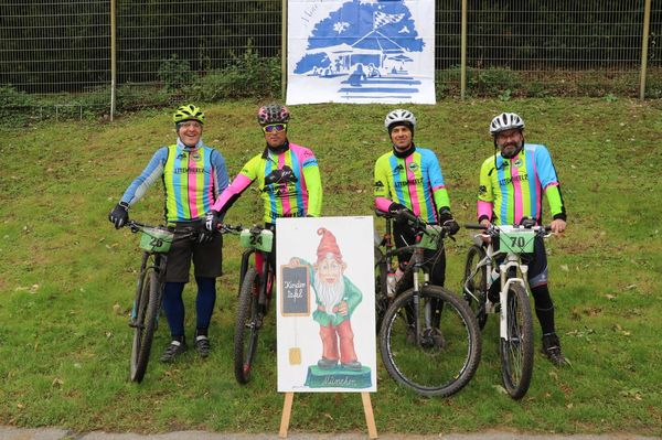 Radl-Team Minihofbrähus beim 24-Stunden-Radrennen München