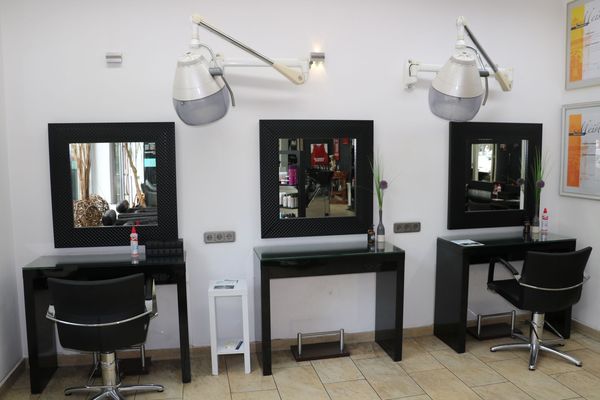 Barbiere & Friseure Toman´s und Alter Wirt Forstenried