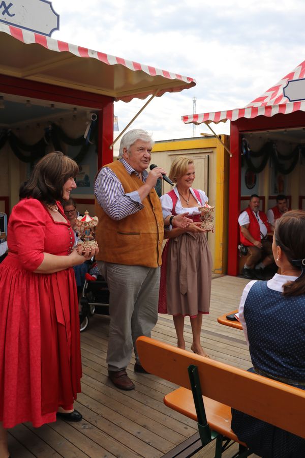Oktoberfest, Schaustellerstiftung München läd ein Oktoberfest, Schaustellerstiftung München läd ein