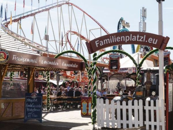 Oktoberfest, Schaustellerstiftung München läd ein Oktoberfest, Schaustellerstiftung München läd ein