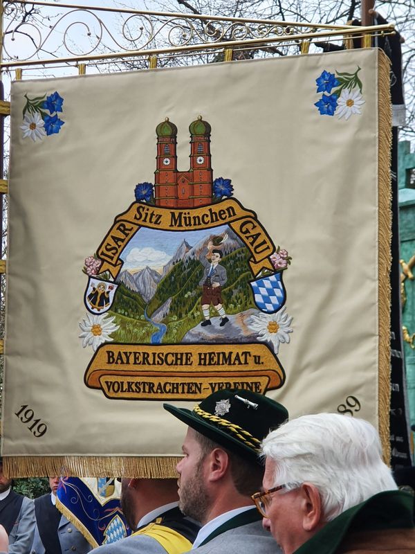 Trachtenverein Schmied von Kochel München Sendling Trachtenverein Schmied von Kochel München Sendling