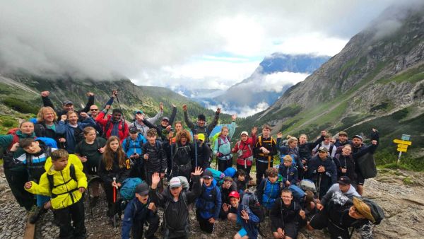 Wanderung zur Zugspitze einer Schulklasse