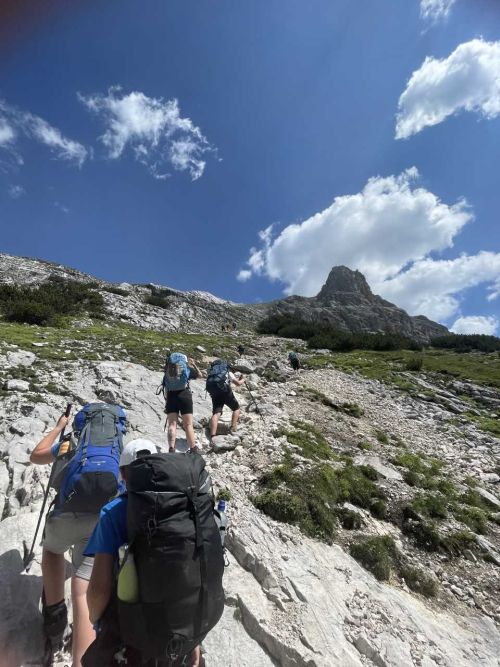 Wanderung zur Zugspitze einer Schulklasse