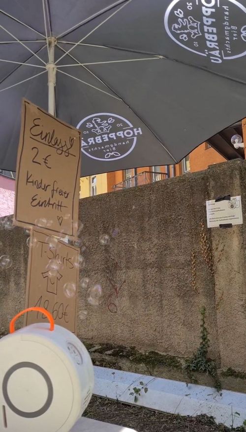 Hinterhoffest Geyerwally nach dem Motto, Sommer lass tanzen