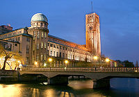 Deutsches Museum, Urheber und Inhaber ist Maximilian Kühn, näheres siehe Wikipedia oder http://www.flickr.com/photos/maxi_kuehn/