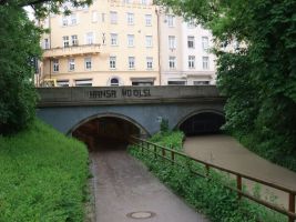 Geyerbrücke 2013 nach der Sanierung, hier Hochwasser